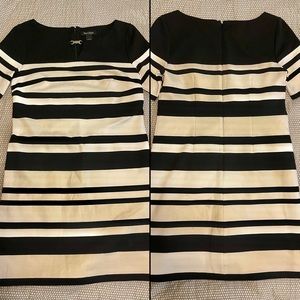 White House Black Market Sz 6 Black&White Lined Back Zipper Mini Dress- like new